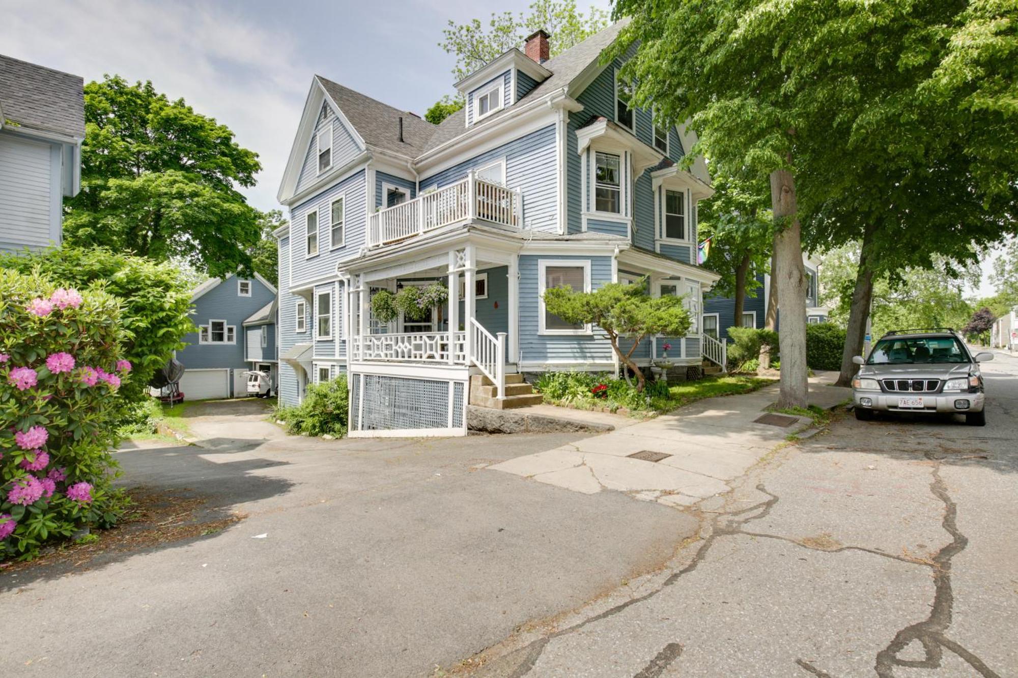 Quaint Beverly Townhome Walk To Beach And Downtown! Esterno foto
